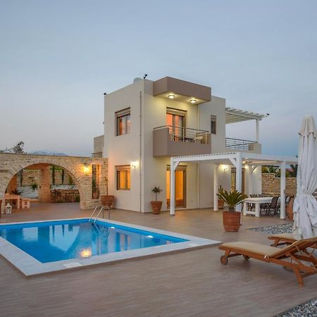 Golden Sky Villa 카밀라리 외부 사진