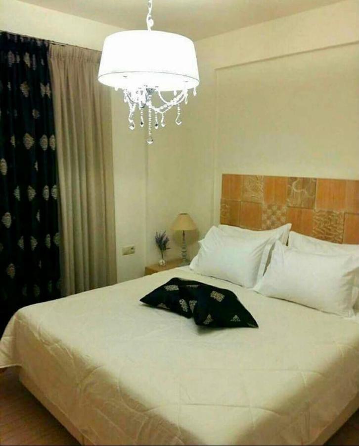 Golden Sky Villa 카밀라리 외부 사진
