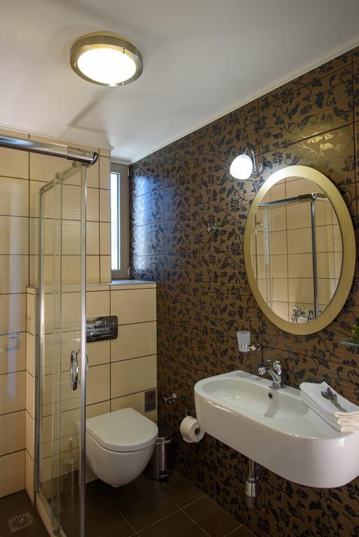 Golden Sky Villa 카밀라리 외부 사진
